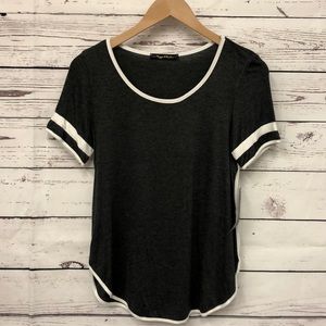Rags II Riches charcoal gray white piped tee
